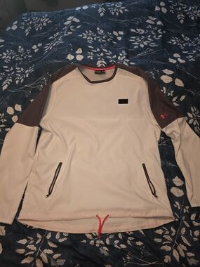Under Armour White and Gray Long Sleeve Pullover Jacket